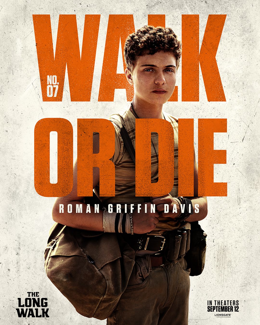 urly, #7 (Roman Griffin Davis): Curly is the pack's youngest member. He lied about his age to make it to The Long Walk and is plagued by leg pain in the opening stretch. Ray forms a bond with Curly as he struggles to keep up with the older, more worldly walkers.
